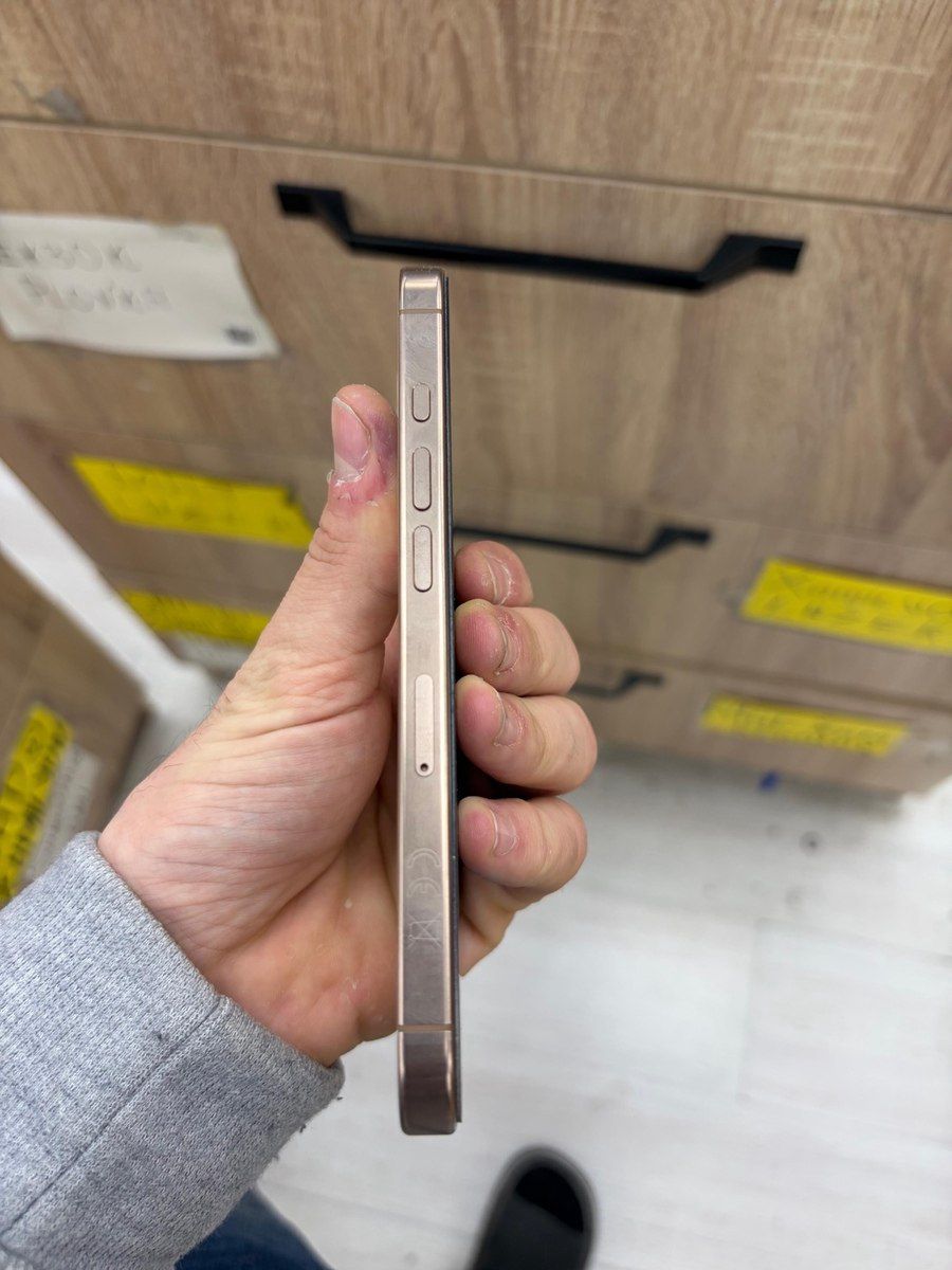 Apple iPhone 16 Pro Desert Titanium 128GB/8GB — Smartfonlar, Xaçmaz (4)