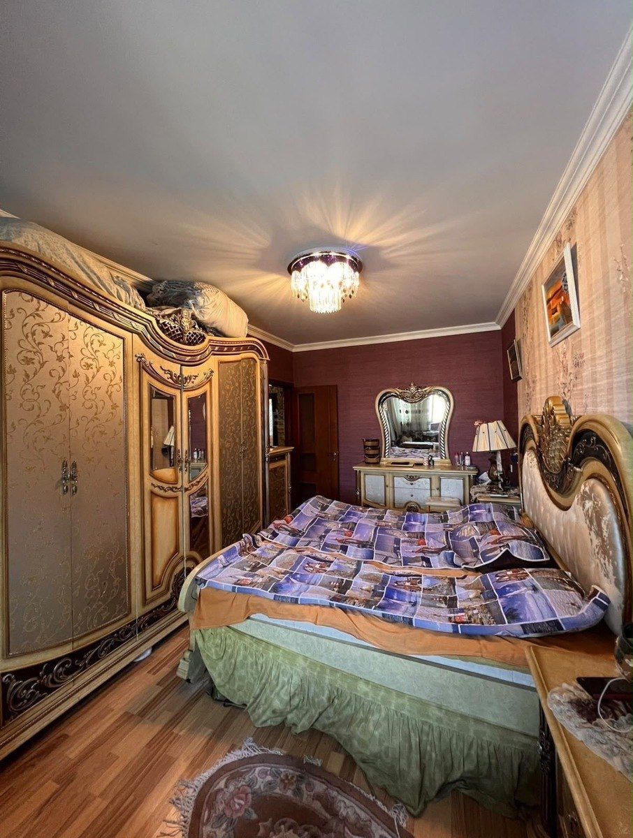 Satılır 4 otaqlı köhnə tikili 100 m² — Mənzil, Bakı (3)