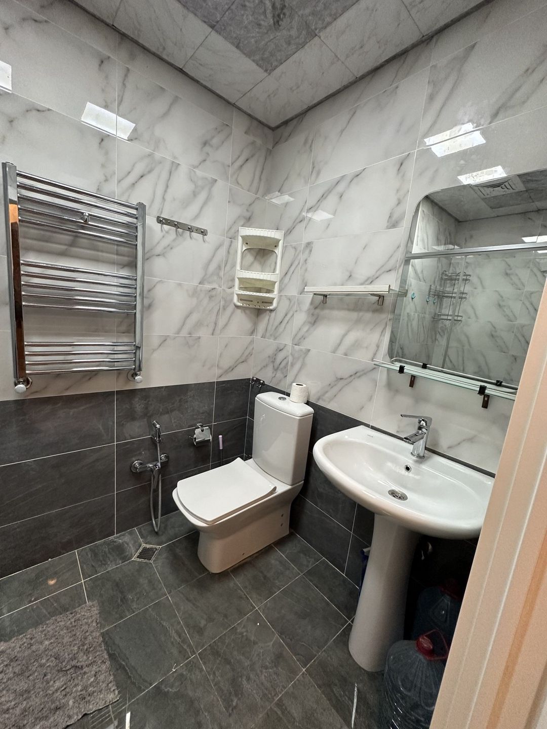İcarəyə verilir 2 otaqlı yeni tikili 65 m² — Mənzil, Bakı (8)