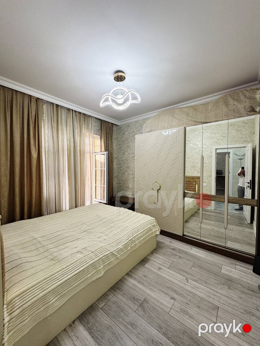 Satılır 4 otaqlı həyət evi/bağ evi 200 m² — Ev, villa, Bakı (10)