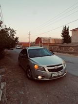 Chevrolet Cruze, 1.4 L, 2015 il, 290 000 km — Автомобили