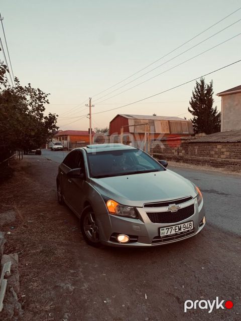 Chevrolet Cruze, 1.4 L, 2015 il, 290 000 km
