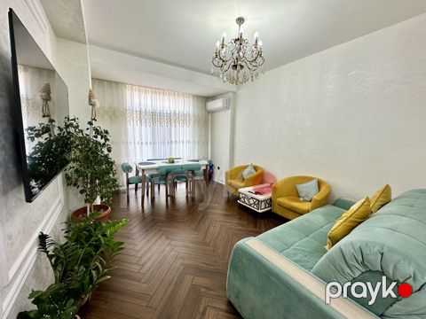 Satılır 3 otaqlı yeni tikili 83 m²