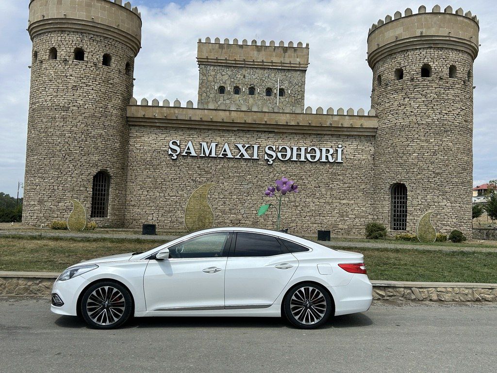 Hyundai Grandeur, 2.2 L, 2015 il, 167 000 km — Avtomobillər, Bakı (4)
