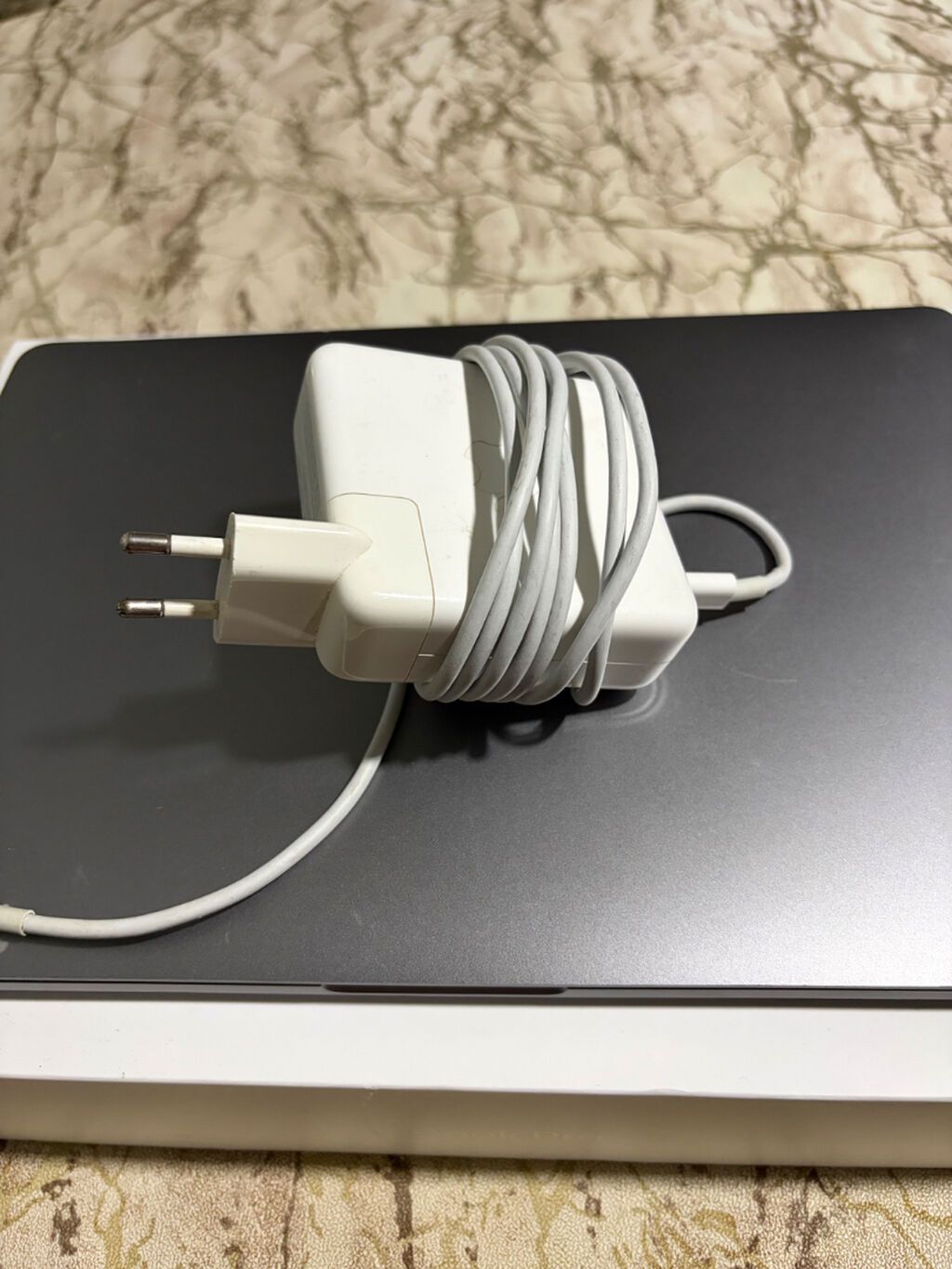 MacBook Pro 13-inch, 2020, Four Thunderbolt 3 ports. 16 ram, 1 tb — Elektronika, Bakı (5)