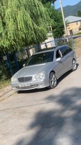 Mercedes C 220, 2.1 L, 2002 il, 374 000 km — Cars