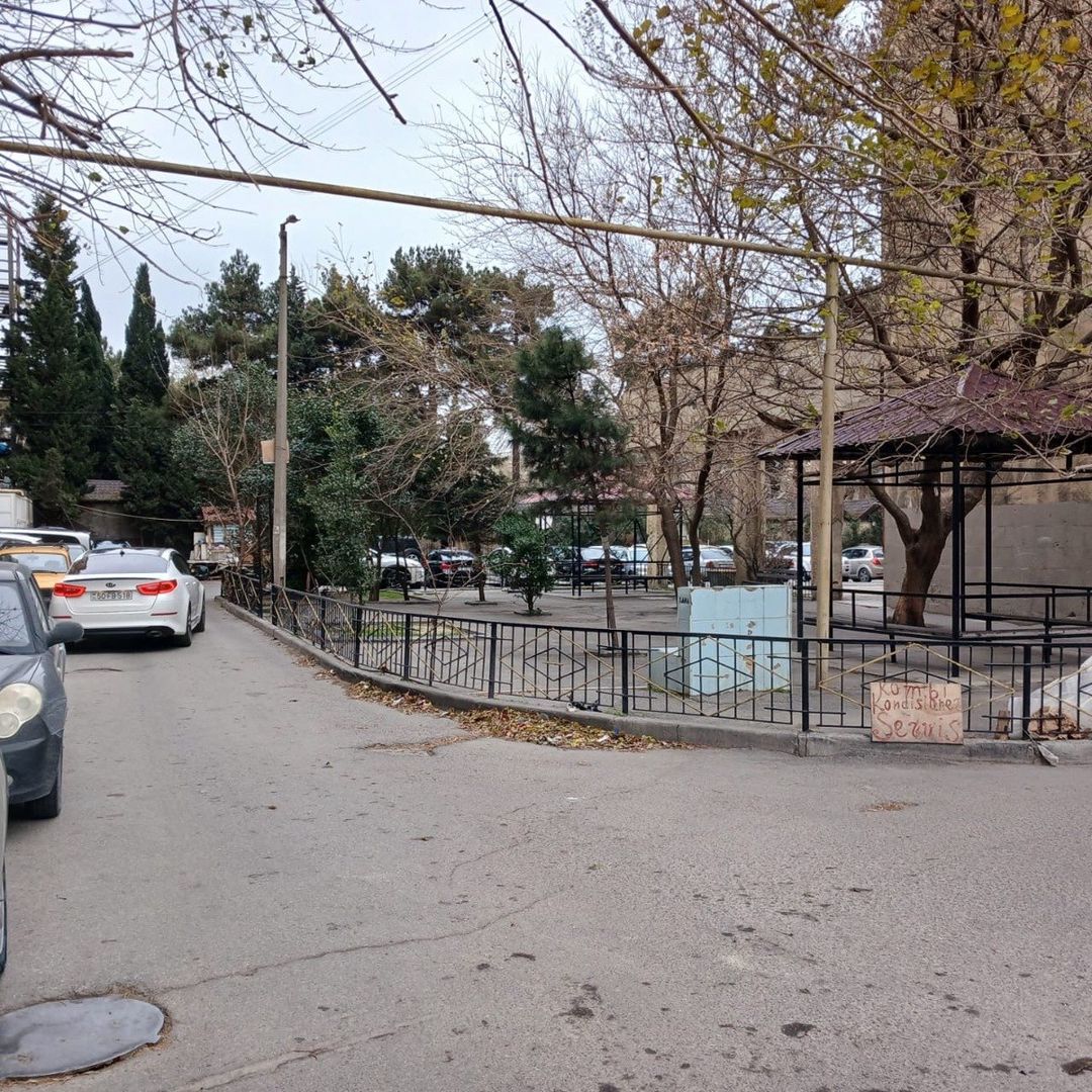 Satılır 3 otaqlı köhnə tikili 85 m² — Mənzil, Bakı (3)