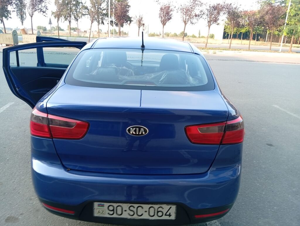 Kia Rio: 1.4 l | 2013 il Sedan — Avto, Gəncə (7)