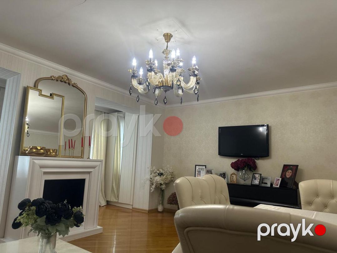 Satılır 3 otaqlı köhnə tikili 110 m² — Mənzil, Bakı (3)