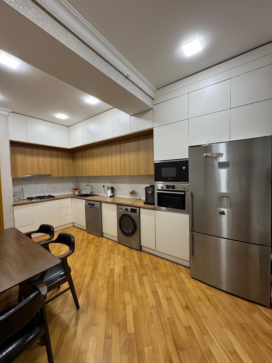 Satılır 3 otaqlı yeni tikili 140 m² — Mənzil, Bakı (7)