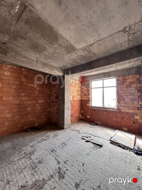 Satılır 3 otaqlı yeni tikili 105 m²