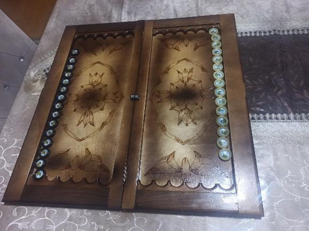 Taxta nərd dəsti - Material: tam taxta, əl işçiliyi oyma naxışlar - — İdman və istirahət, Gəncə (3)