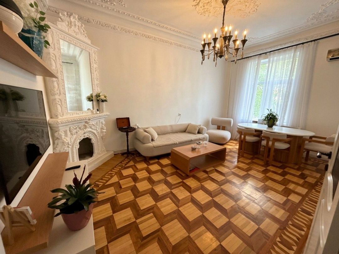 Satılır 3 otaqlı köhnə tikili 85 m² — Mənzil, Bakı