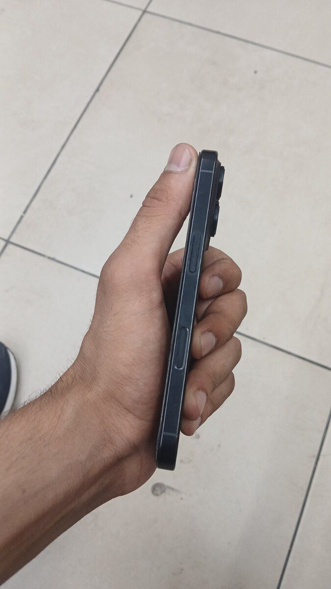 Apple iPhone 16 Pro Black Titanium 256GB/8GB — Smartfonlar, Bakı (3)