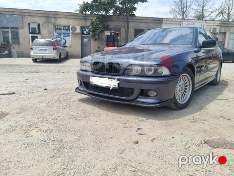BMW 528, 2.8 L, 1998 il, 420 000 km