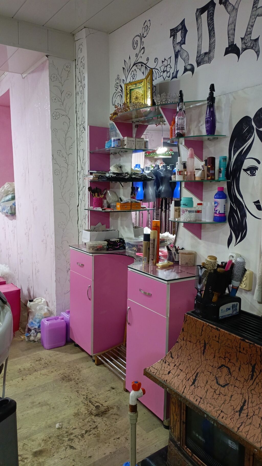 Gözəllik salonu üçün kosmetik-stol güzgülü dəst - Rəng: çəhrayı-ağ - — Mebel, Göytəpə (3)