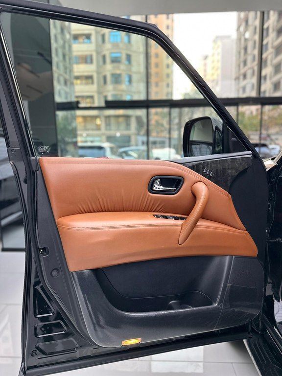 Nissan Patrol, 4.0 L, 2020 il, 120 000 km — Avtomobillər, Bakı (8)