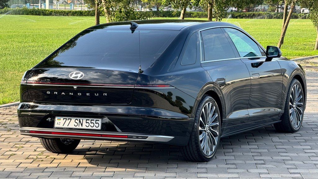 Hyundai Grandeur, 1.6 L, 1.49 kWh, 2023 il, 80 500 km — Avtomobillər, Bakı (4)