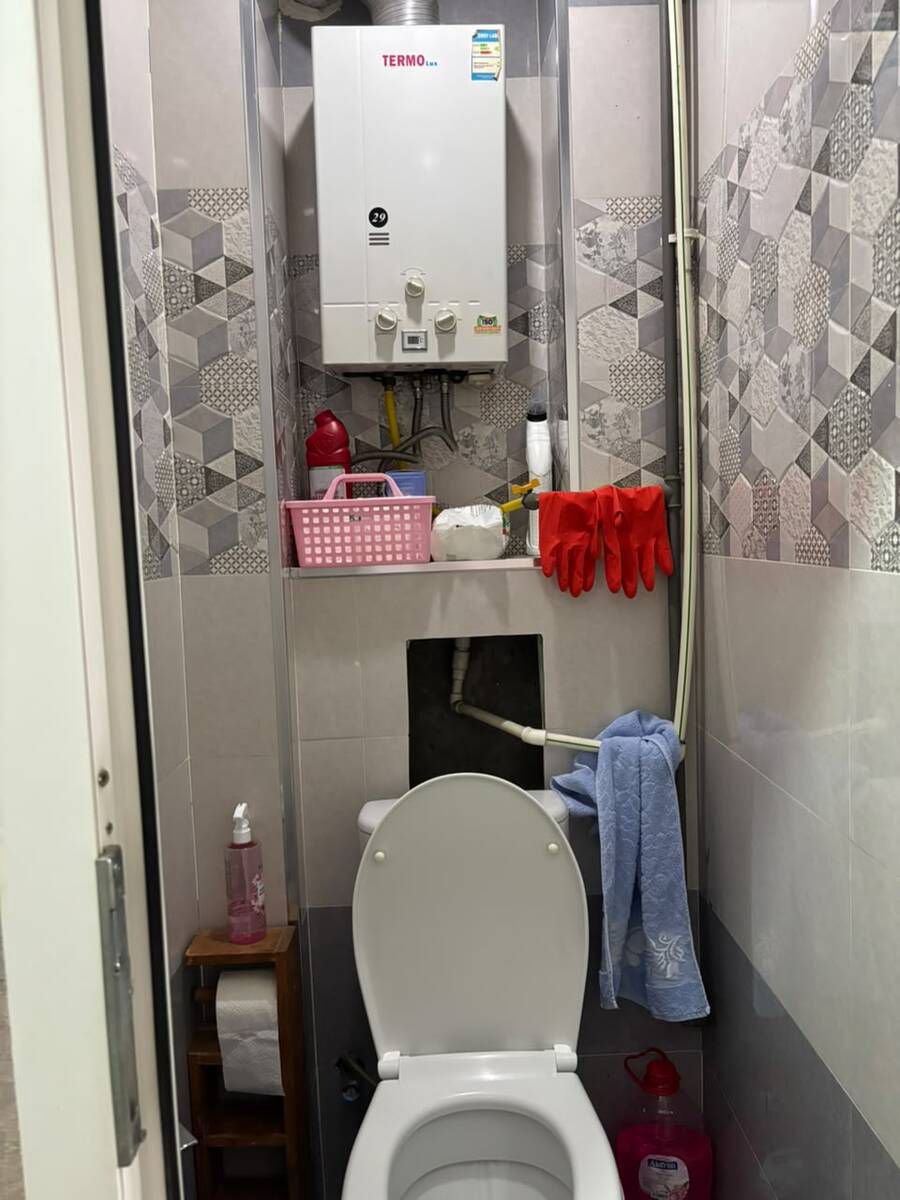 Satılır 2 otaqlı köhnə tikili 61 m² — Mənzil, Bakı (4)