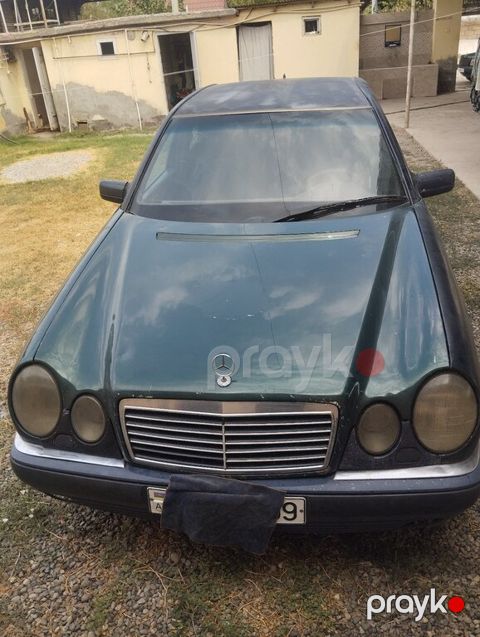 Mercedes E 300, 3.0 L, 1998 il, 568 835 km — İmişli