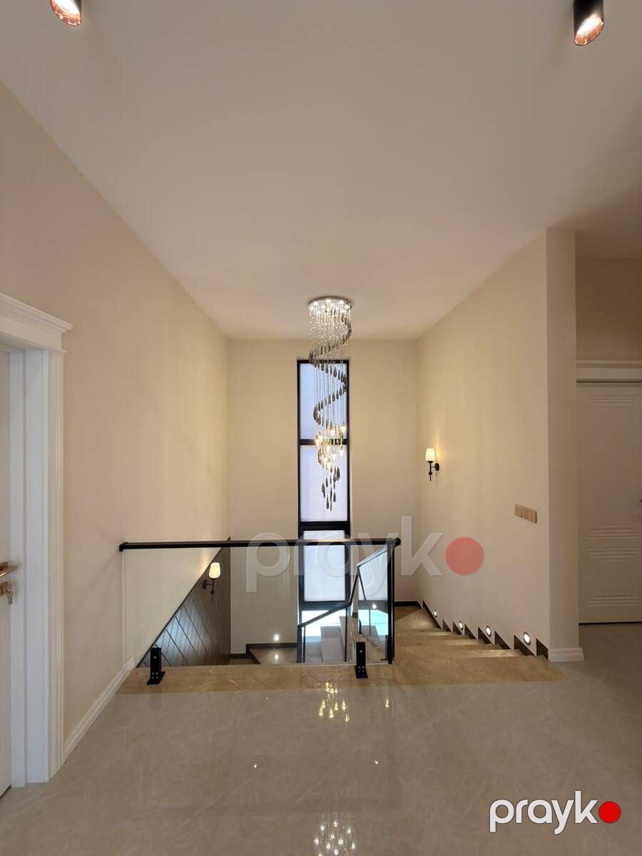 Satılır 4 otaqlı həyət evi/bağ evi 220 m² — Ev, villa, Bakı (11)