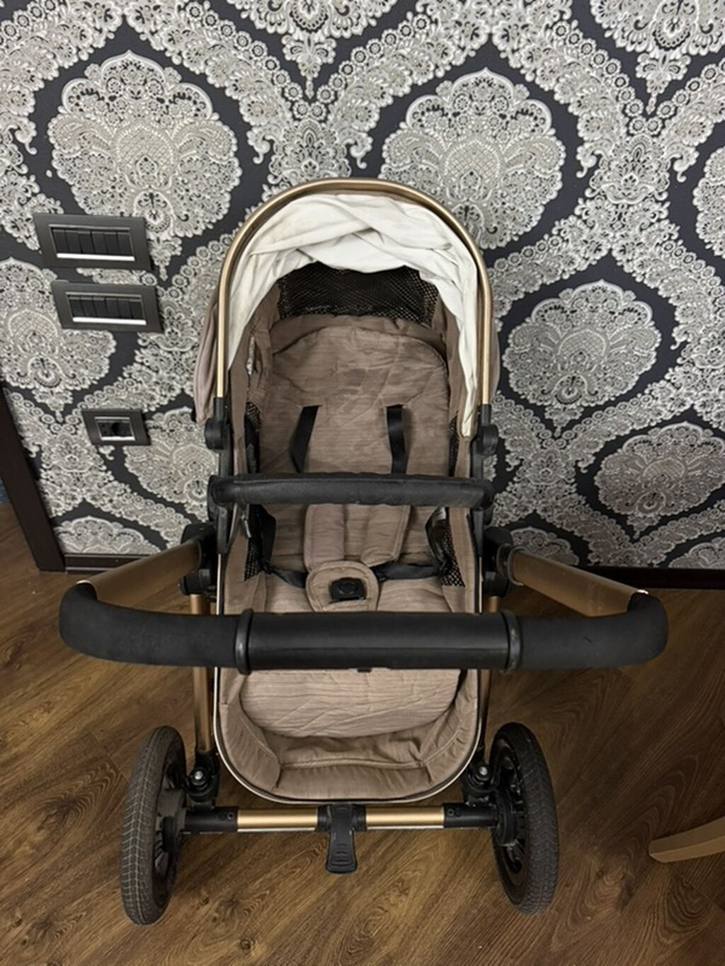 Sidenkasında olan qaralar leke deyil nemdir. ForBaby uşaq arabası – — Mallar, Bakı (4)