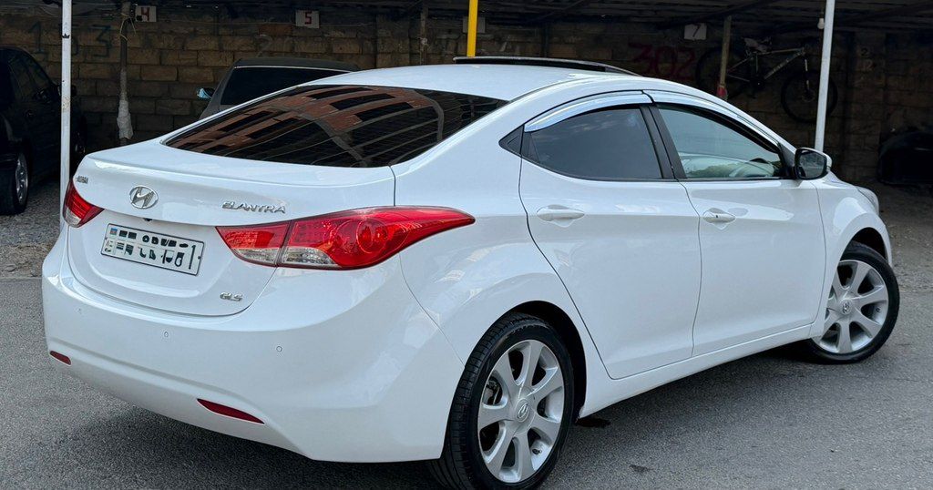 Hyundai Elantra, 1.8 L, 2012 il, 218 000 km — Avtomobillər, Bakı (9)