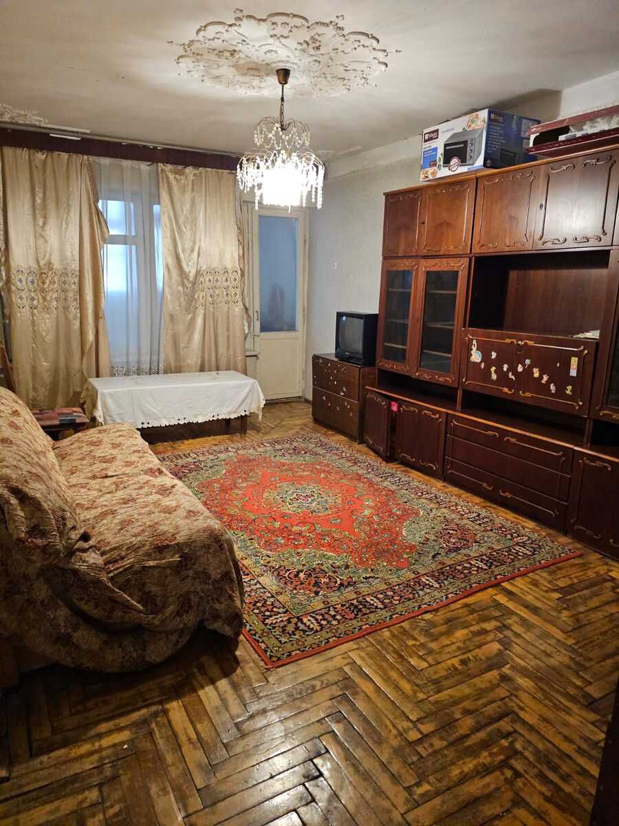 Satılır 5 otaqlı köhnə tikili 60 m² — Mənzil, Bakı (2)