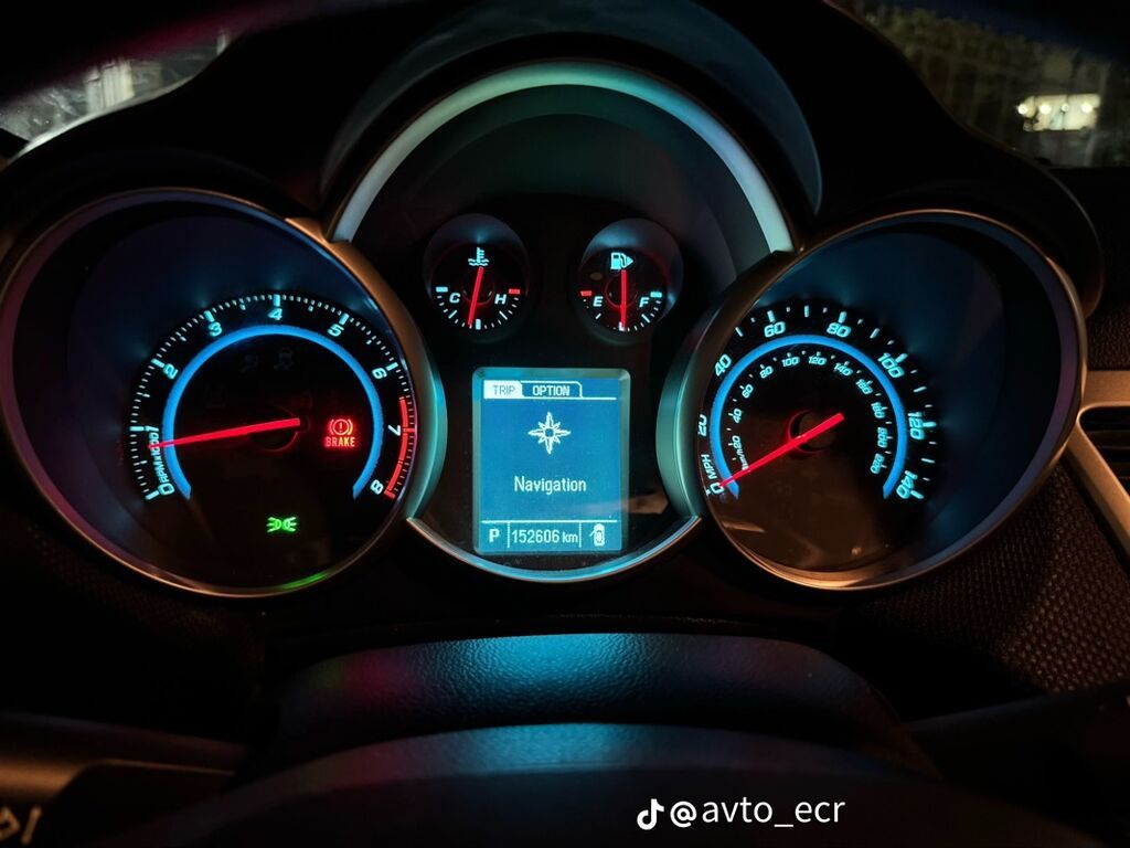 Chevrolet Cruze: 1.6 l | Sedan — Avto, Saray (5)