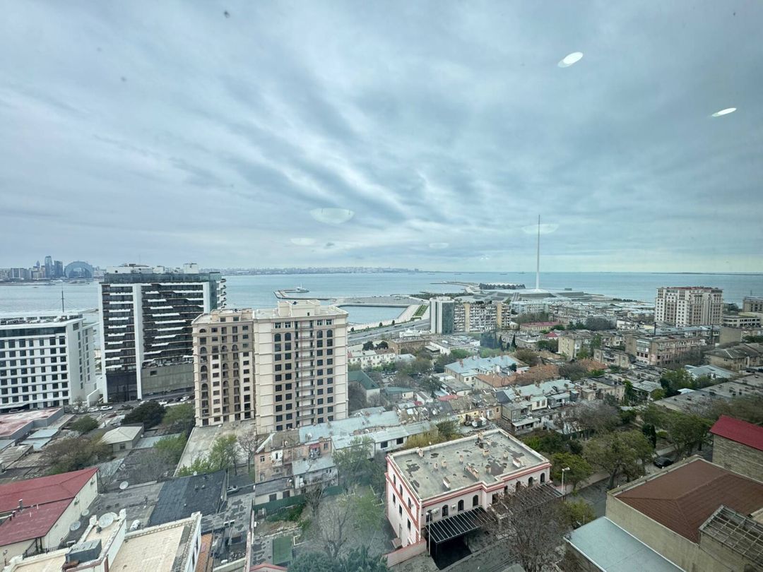 Satılır 3 otaqlı köhnə tikili 100 m² — Mənzil, Bakı (5)