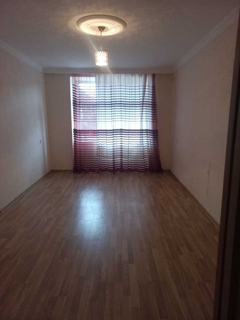 İcarəyə verilir 3 otaqlı yeni tikili 70 m²