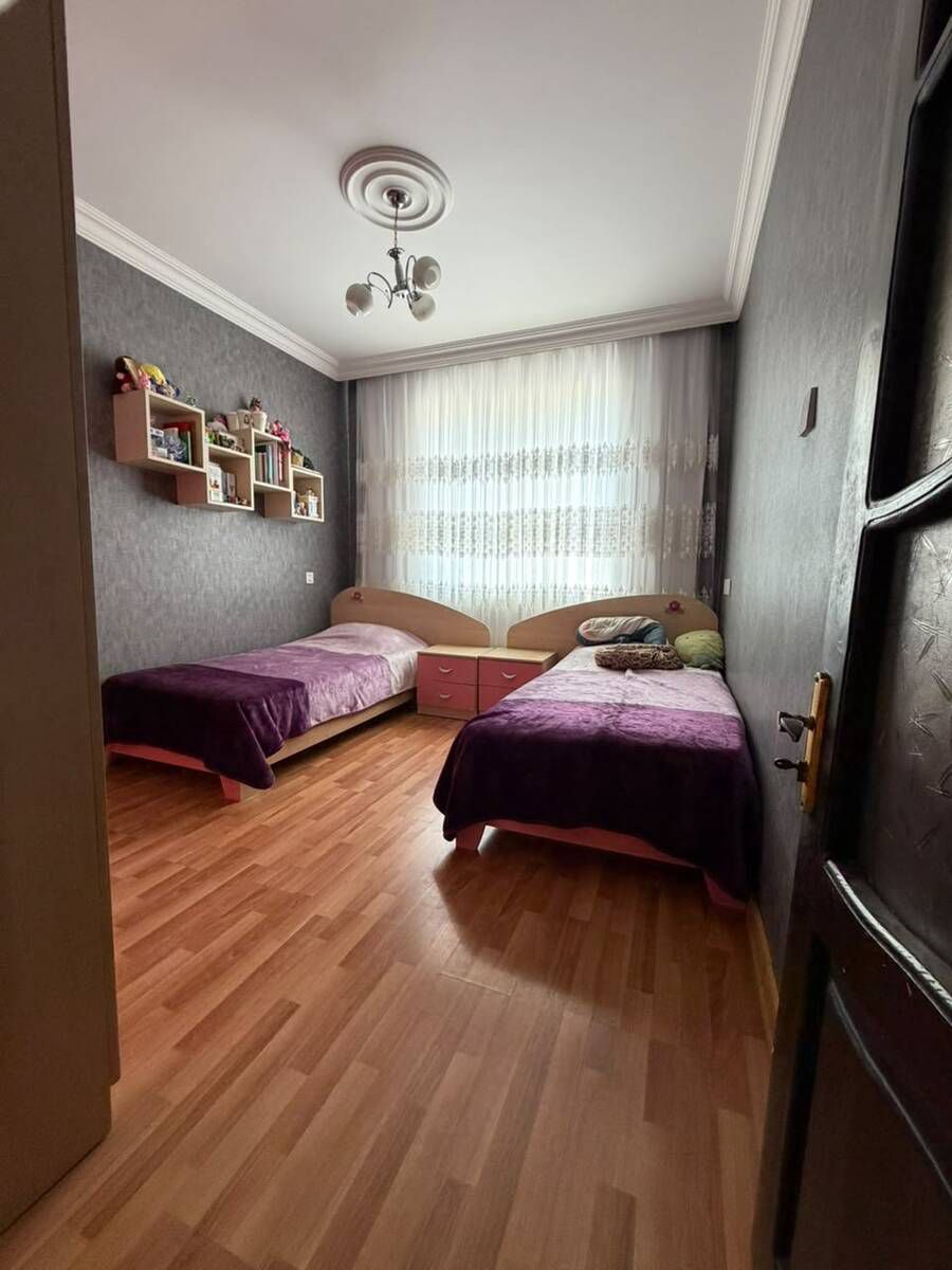 Satılır 5 otaqlı köhnə tikili 120 m² — Mənzil, Bakı (3)
