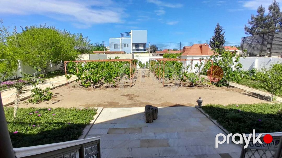 Satılır 6 otaqlı həyət evi/bağ evi 200 m² — Ev, villa, Bakı (2)