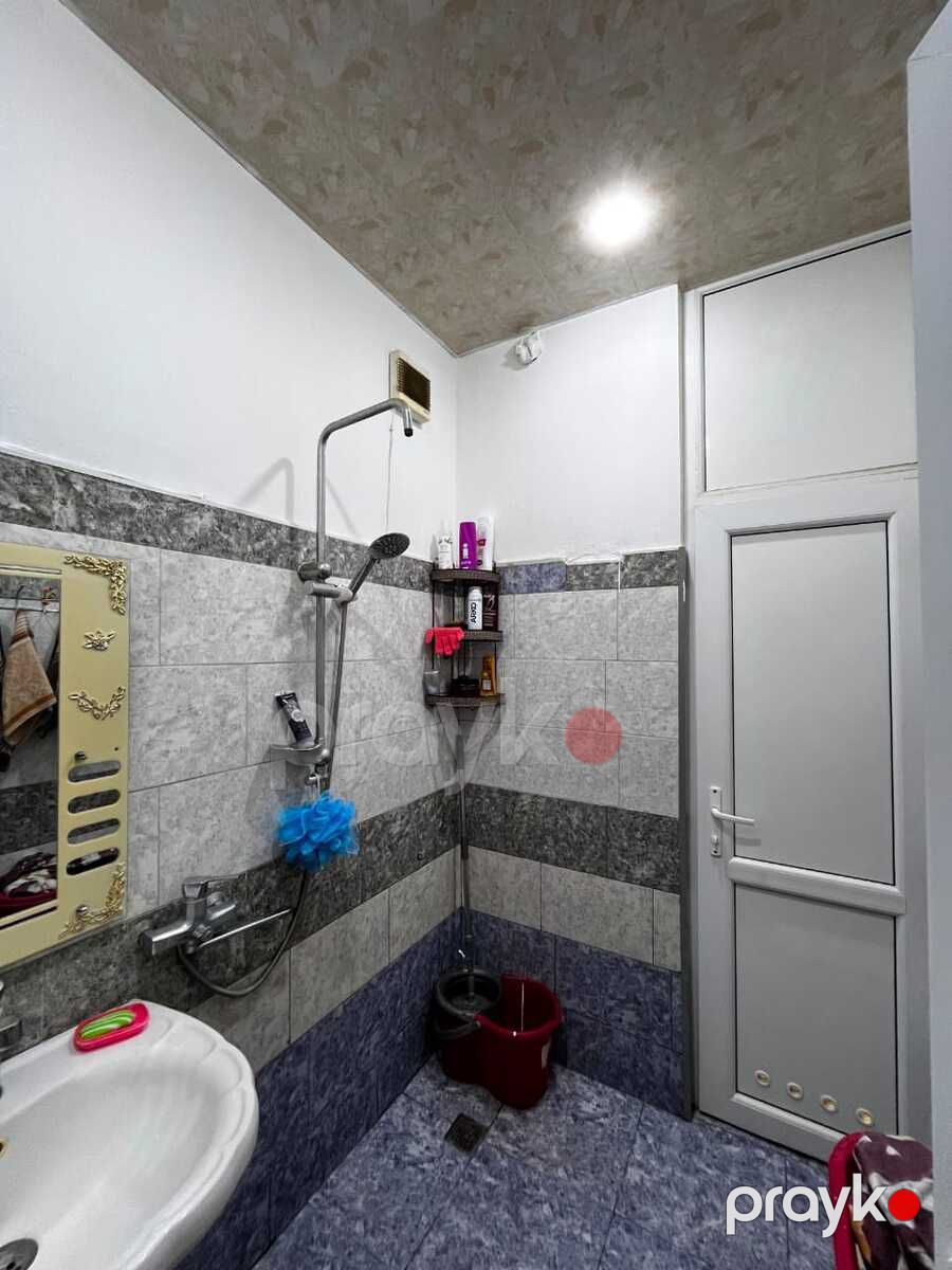 Satılır 2 otaqlı köhnə tikili 55 m² — Mənzil, Bakı (4)