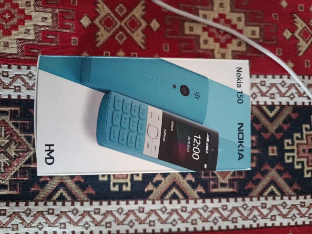 Nokia 150, < 2 GB Memory Capacity, rəng - Qara, Düyməli — Nokia, Digah (5)
