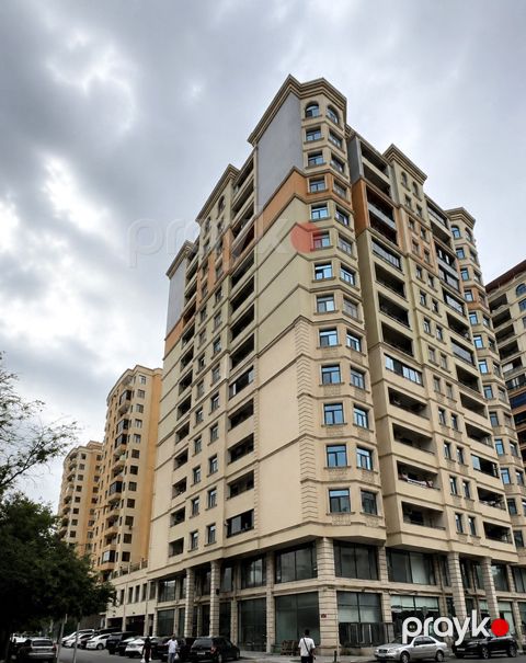 Satılır 4 otaqlı yeni tikili 225 m²