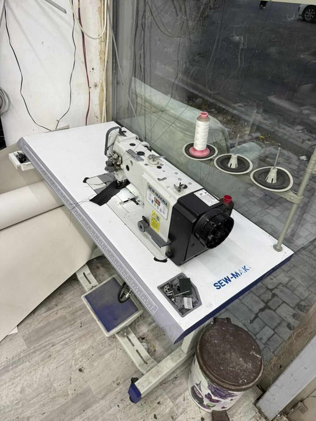 Qosa tikis masini satilir . Vezyeti yaxwidi tikisi goz onunde isteyen — Elektronika, Bakı (6)