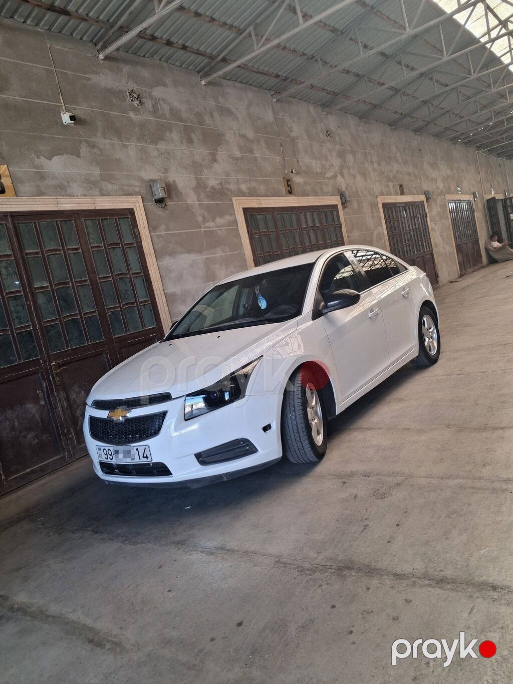 Chevrolet Cruze sedan - Kuzov: ağ rəng, 4 qapılı sedan, arxa — Avto, Bakı (8)