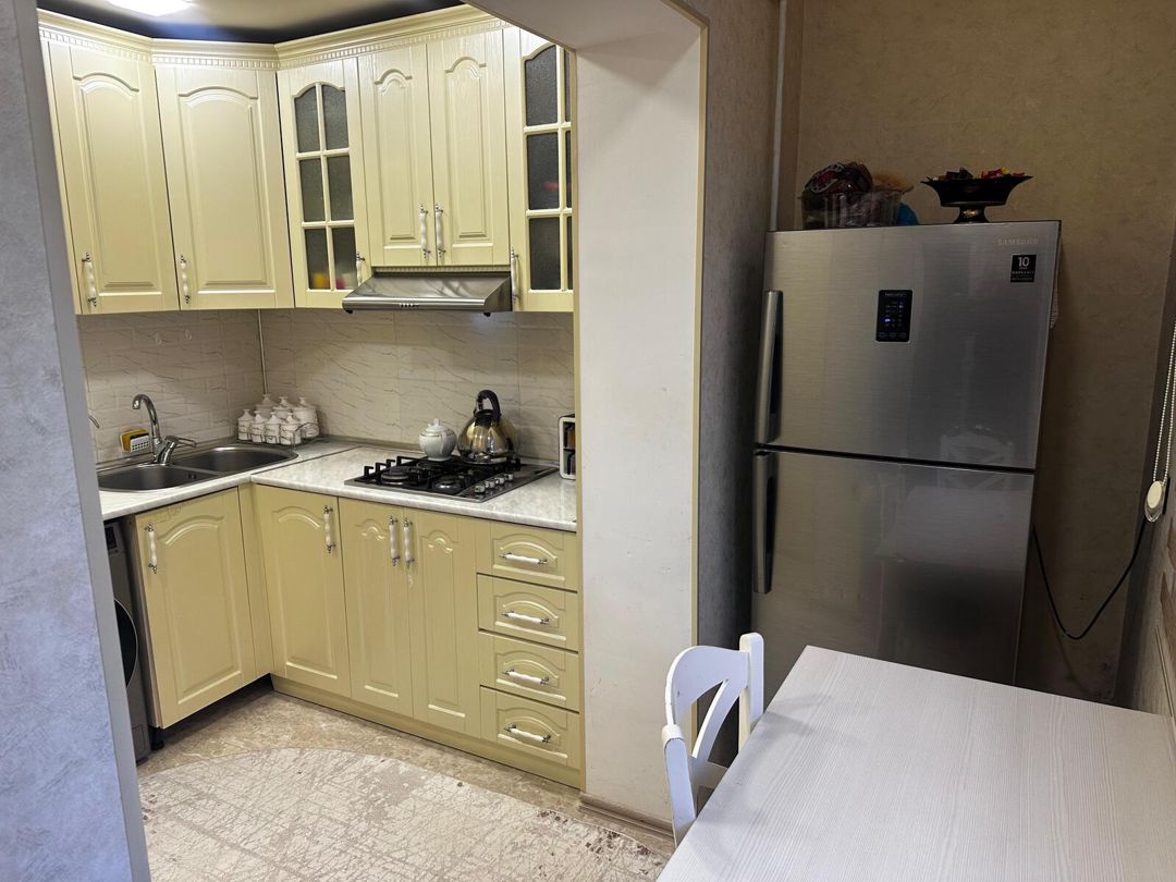 Satılır 4 otaqlı köhnə tikili 110 m² — Mənzil, Bakı (11)