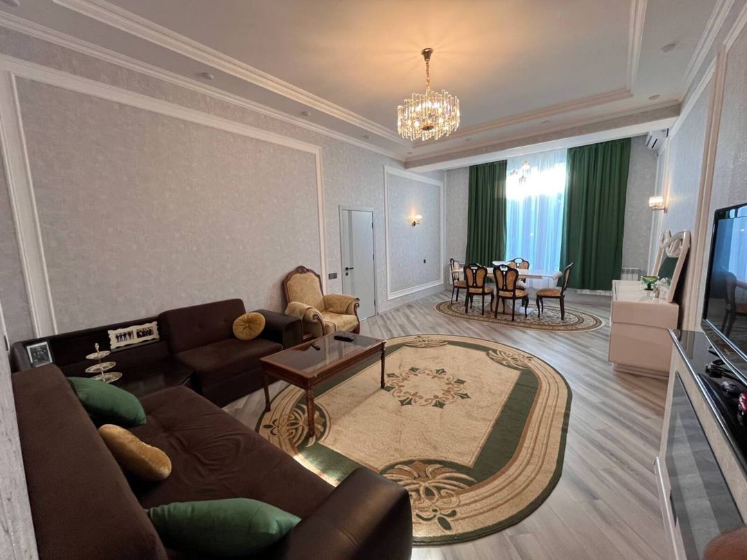 Satılır 3 otaqlı həyət evi/bağ evi 140 m² — Ev, villa, Bakı (4)