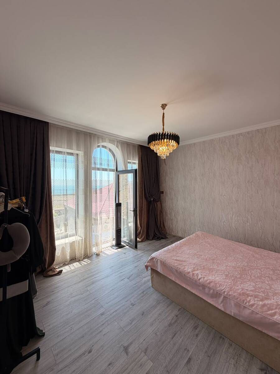 Satılır 5 otaqlı həyət evi/bağ evi 200 m² — Ev, villa, Bakı (10)