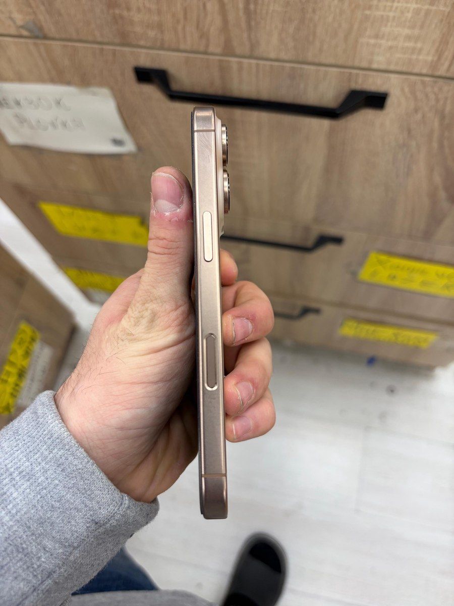 Apple iPhone 16 Pro Desert Titanium 128GB/8GB — Smartfonlar, Xaçmaz (6)