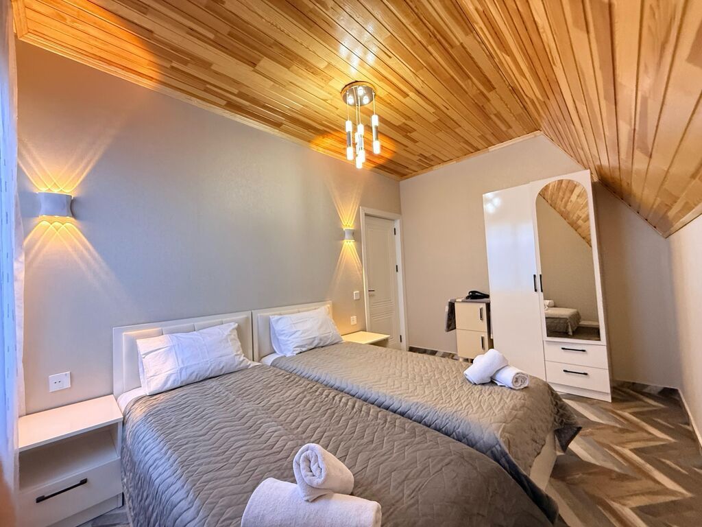 Qəbələ dağ mənzərəli A-frame villası – xüsusi həyətyanı sahə və şəxsi — Daşınmaz əmlak, Qəbələ (4)