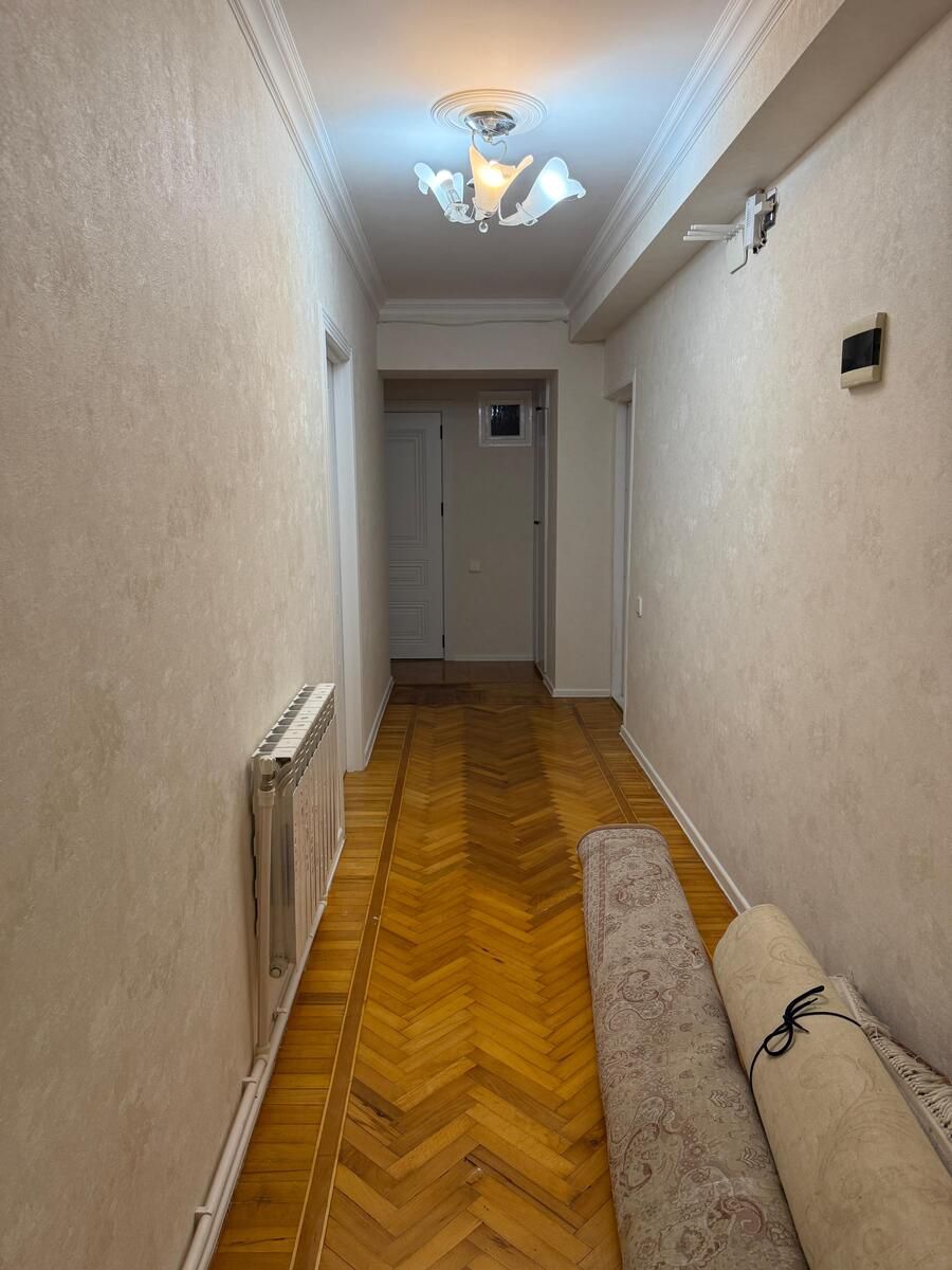 Satılır 3 otaqlı köhnə tikili 90 m² — Mənzil, Bakı (12)