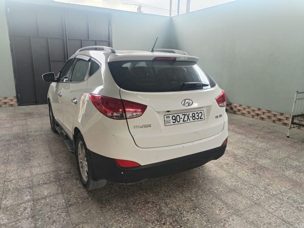 Hyundai ix35, 2.0 L, 2011 il, 310 000 km — Avtomobillər, Bakı (3)