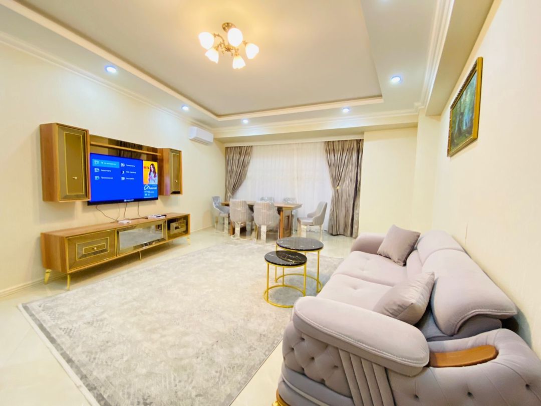 İcarəyə verilir 3 otaqlı yeni tikili 120 m² — Mənzil, Bakı (2)