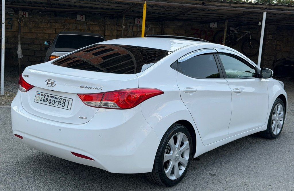 Hyundai Elantra, 1.8 L, 2012 il, 218 000 km — Avtomobillər, Bakı (8)