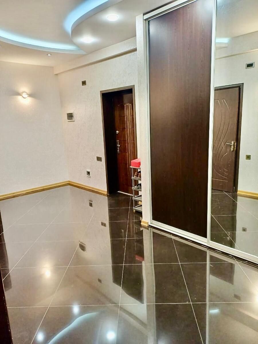 İcarəyə verilir 3 otaqlı yeni tikili 140 m² — Mənzil, Bakı (11)