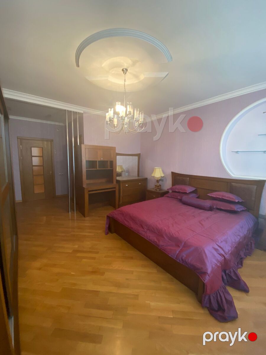 Satılır 4 otaqlı yeni tikili 211 m² — Mənzil, Bakı (6)
