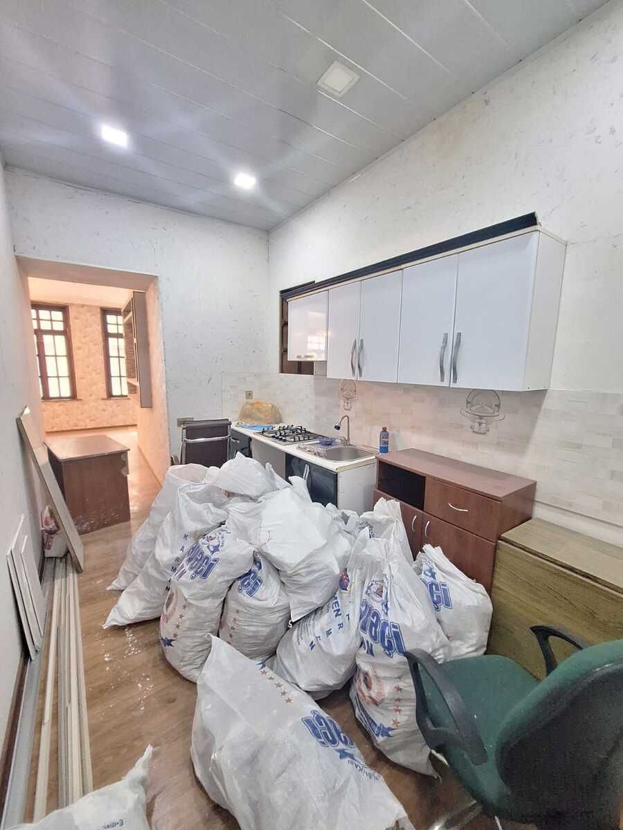 Satılır 2 otaqlı köhnə tikili 70 m² — Mənzil, Bakı (4)